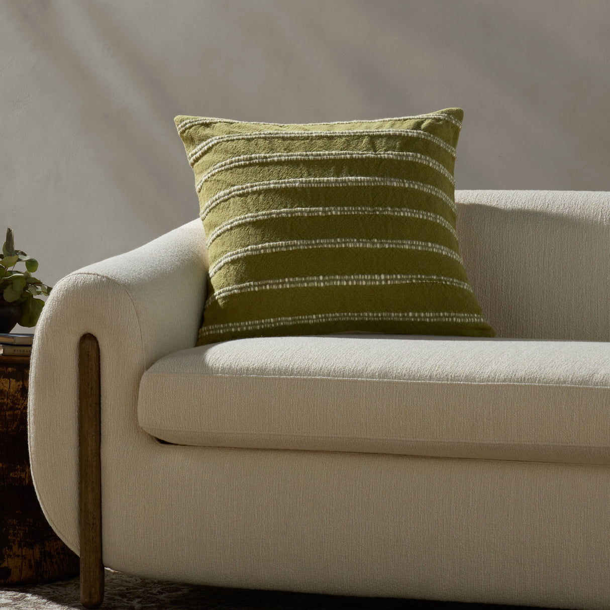 Landry Pillow Pillows