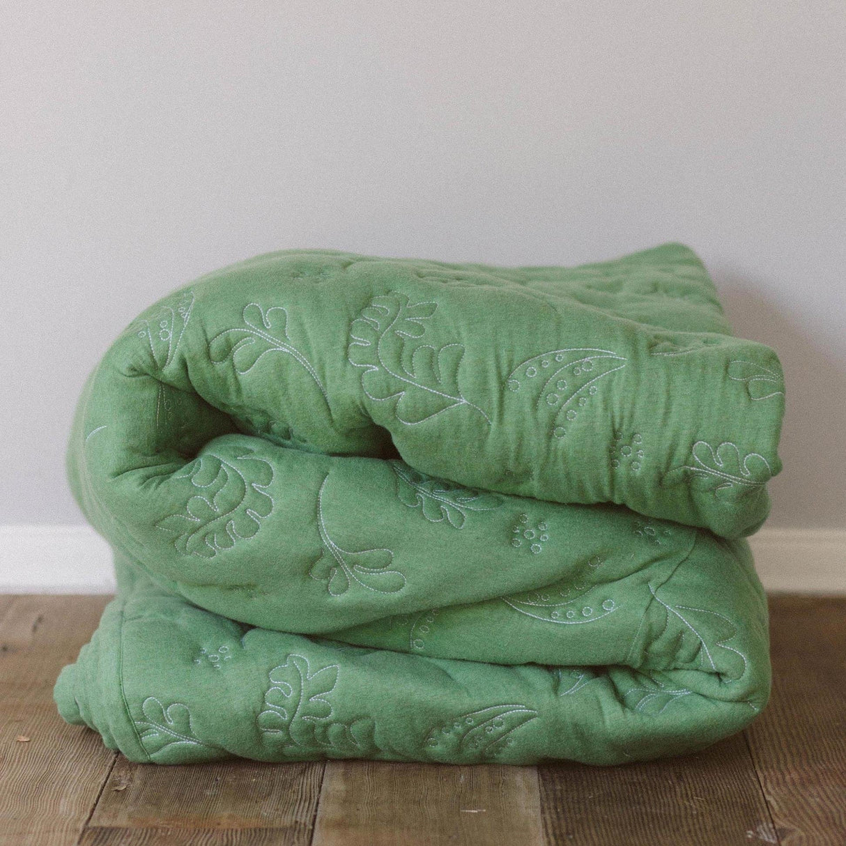 LazyBones Garden Quilt Bedding lazybones-