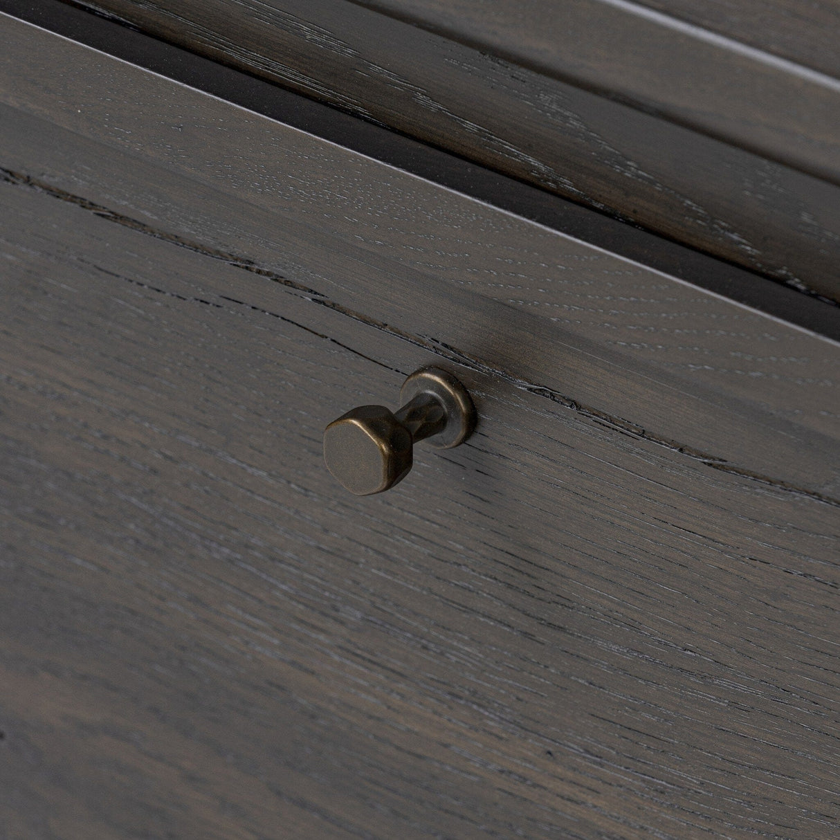 Leora Sideboard Sideboard 246711-001 198394028011