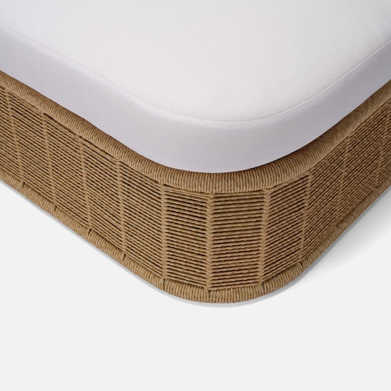 Liliana Outdoor Daybed Outdoor Furniture