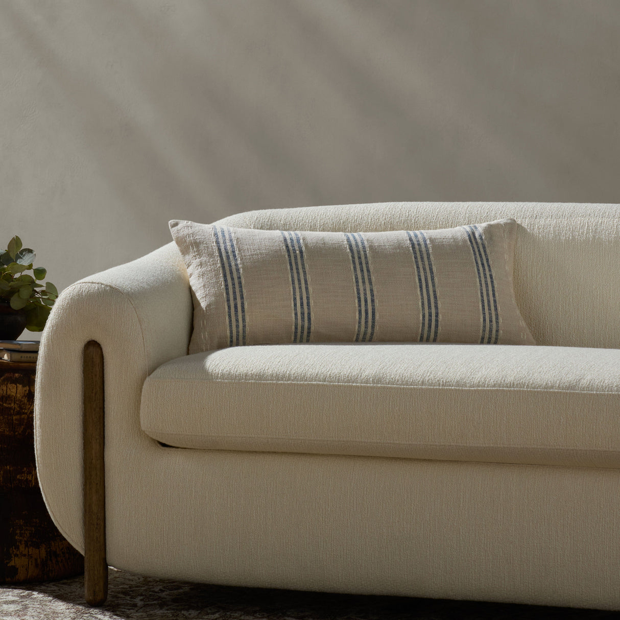 Lincoln Pillow Pillows