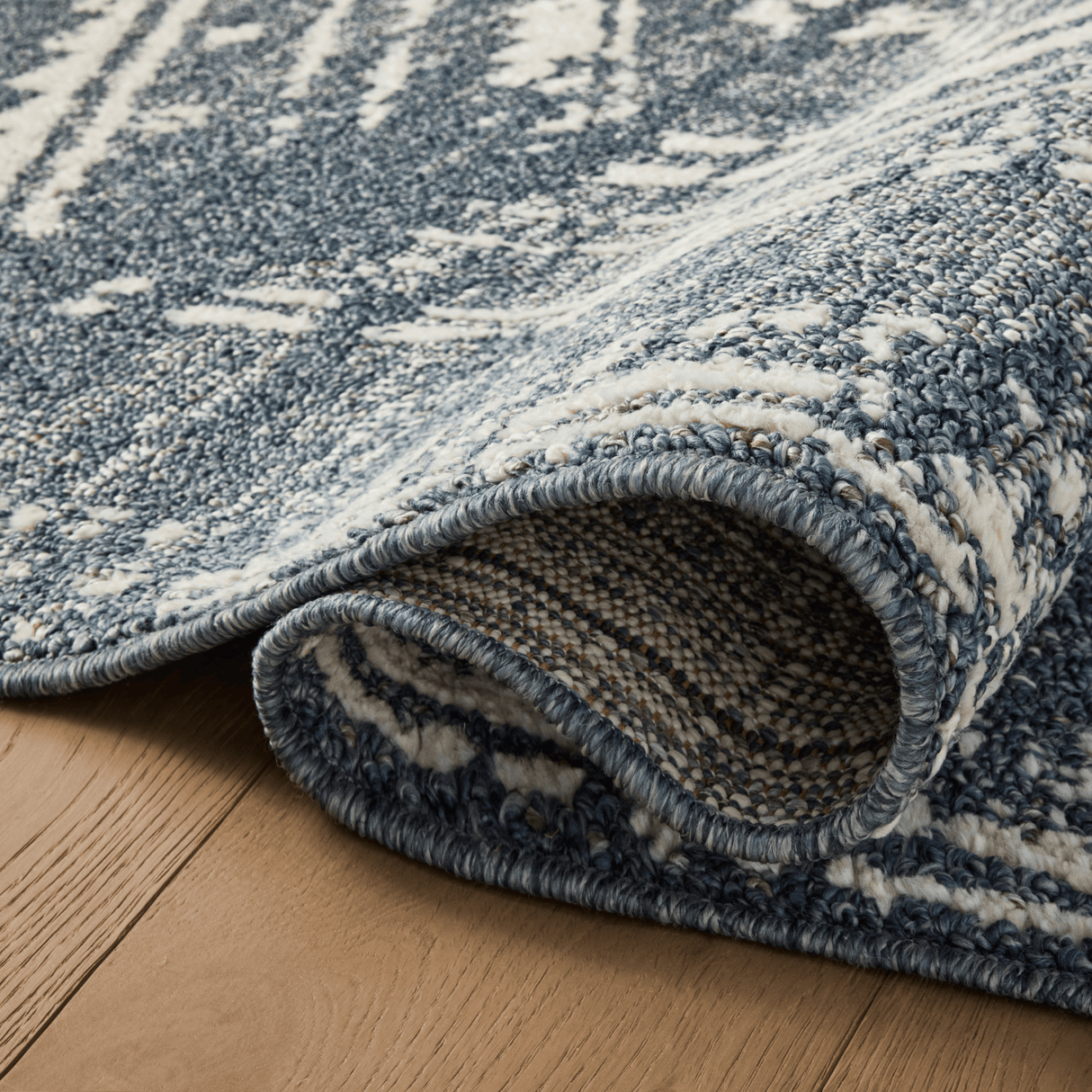 Loloi Magnolia Home Gigi Rug - Denim/Ivory Rugs