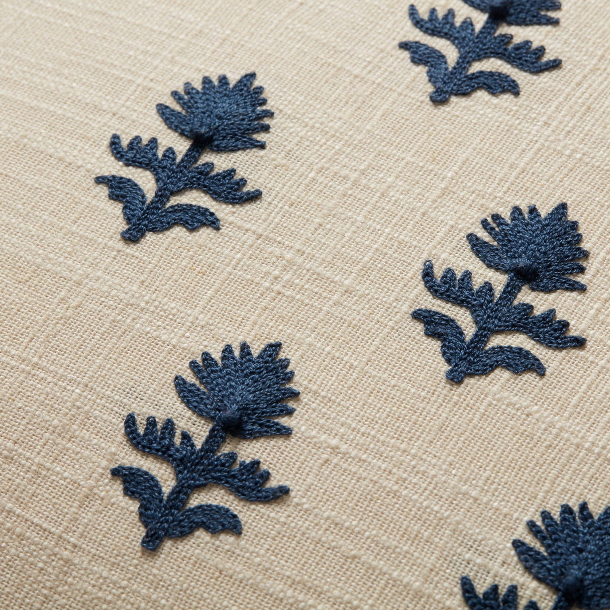 Loloi Magnolia Home Pillow - Beige/Navy Pillows