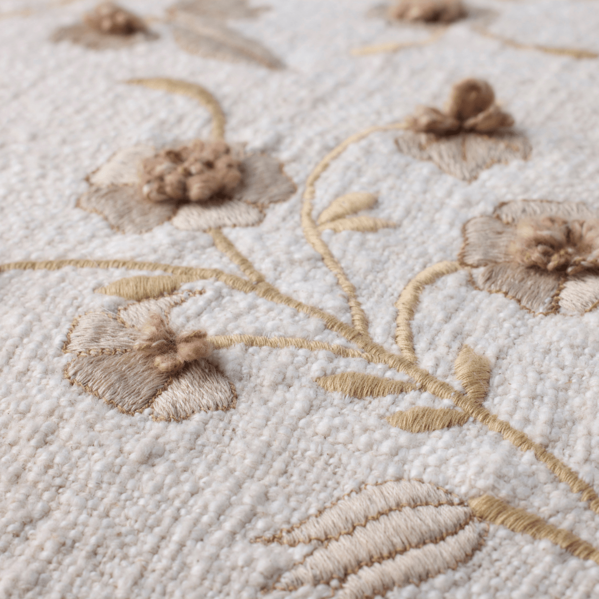 Loloi Pillow - Natural Pillows