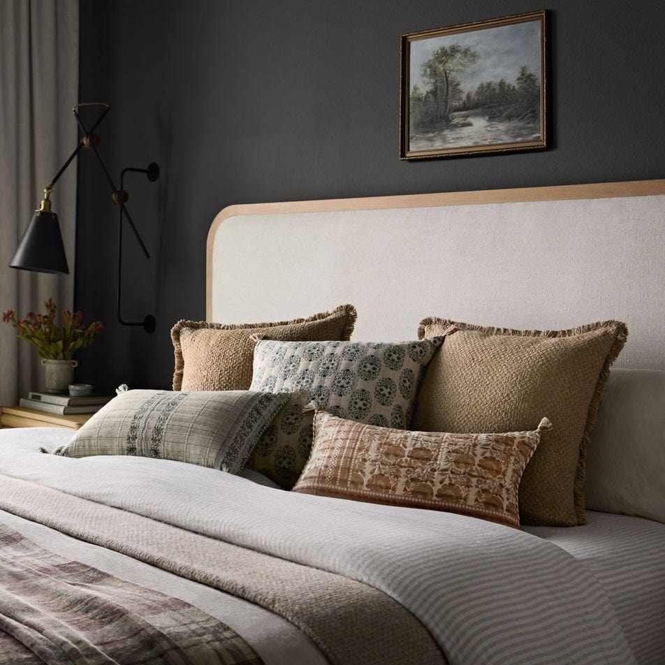 Loloi Pillow - Sage/Ivory Pillows