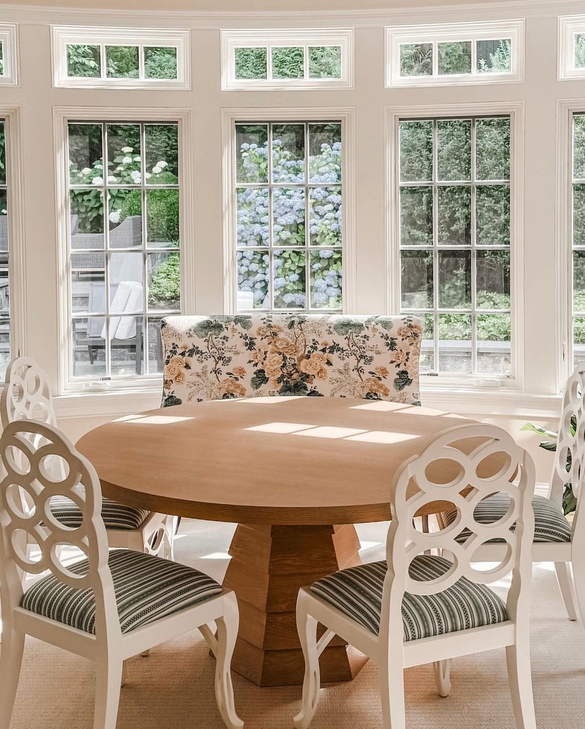 Loop Side Chair Accent Chair LOO-550-09