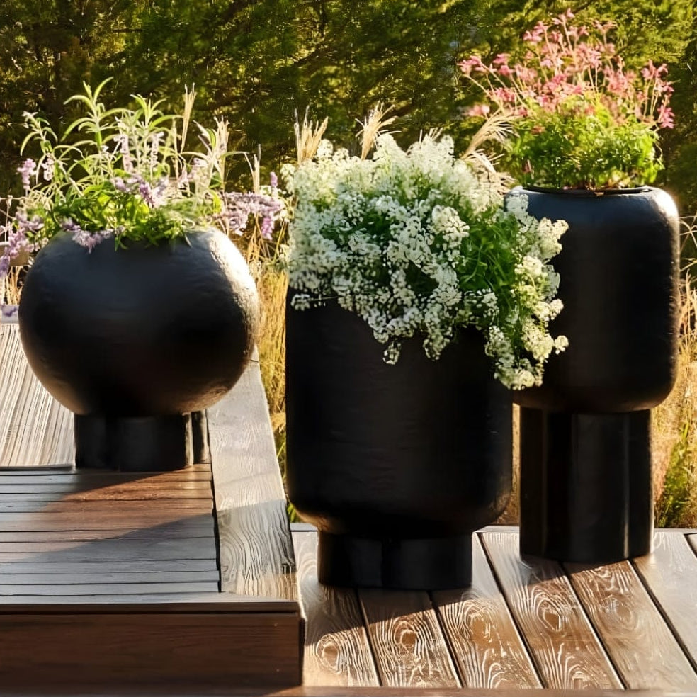 Lorenzo Concrete Outdoor Planter