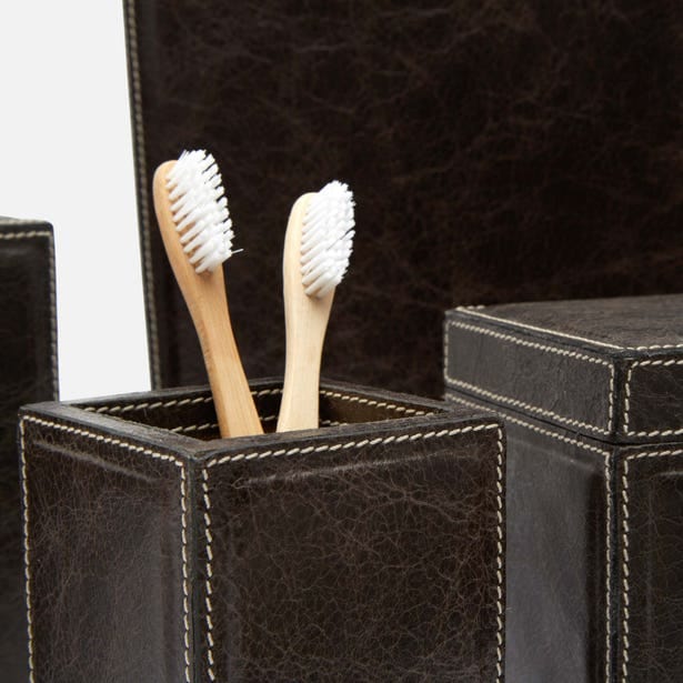 Lorient Brush Holder Bath Accessory