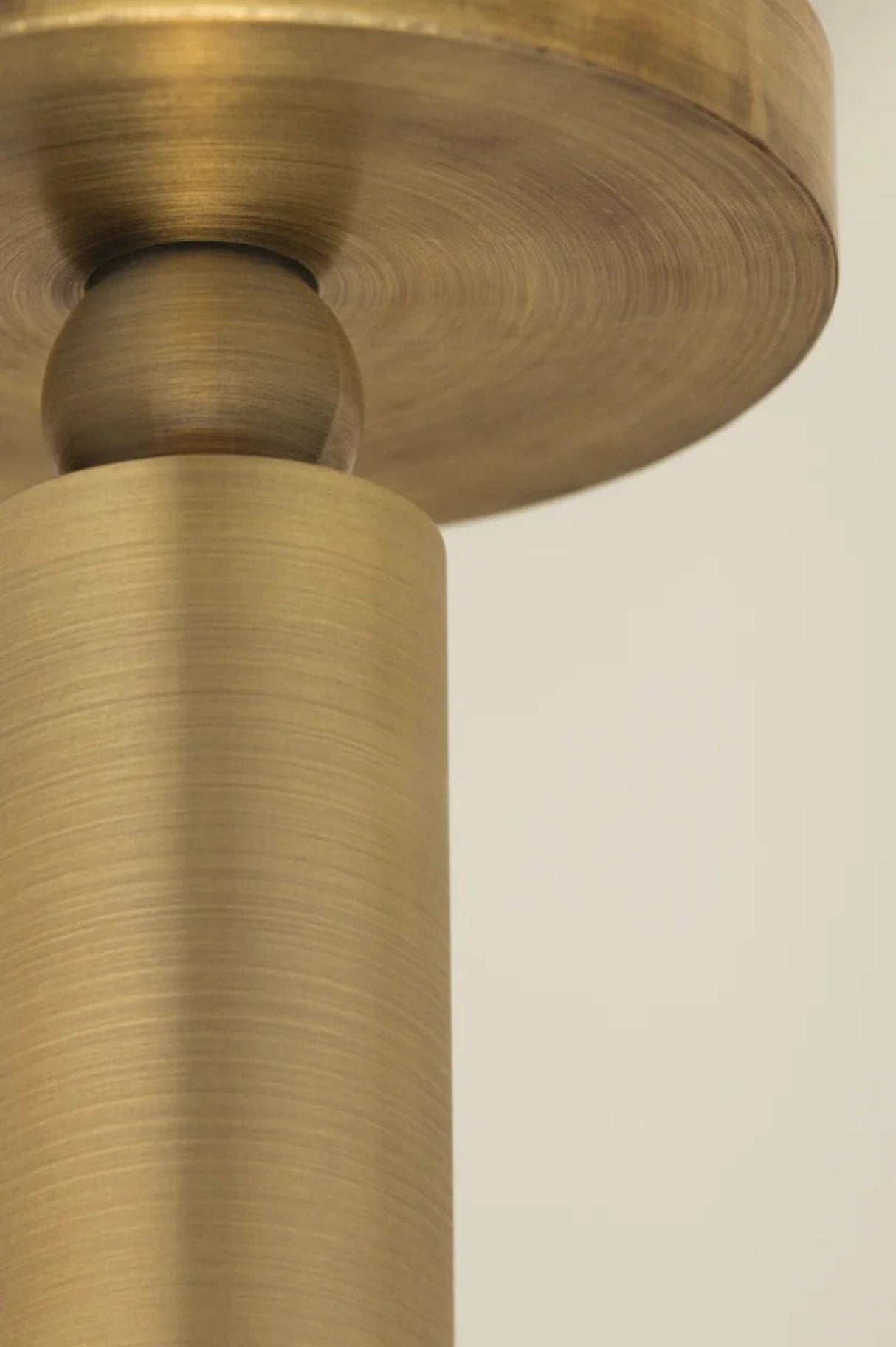 Luxe Pivot Flush Mount Flush Mounts