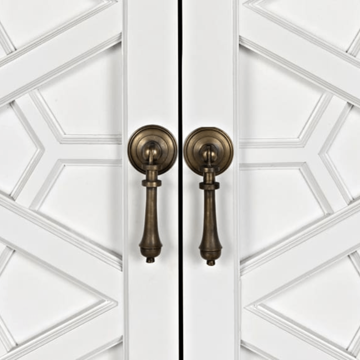 Maharadscha Hutch Cabinets & Storage