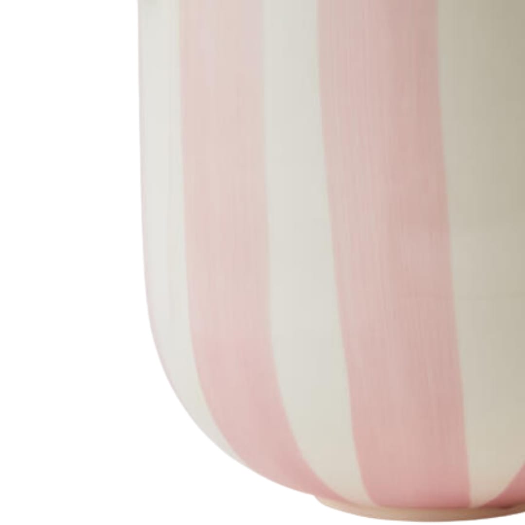 Mare Vase Vases + Urns