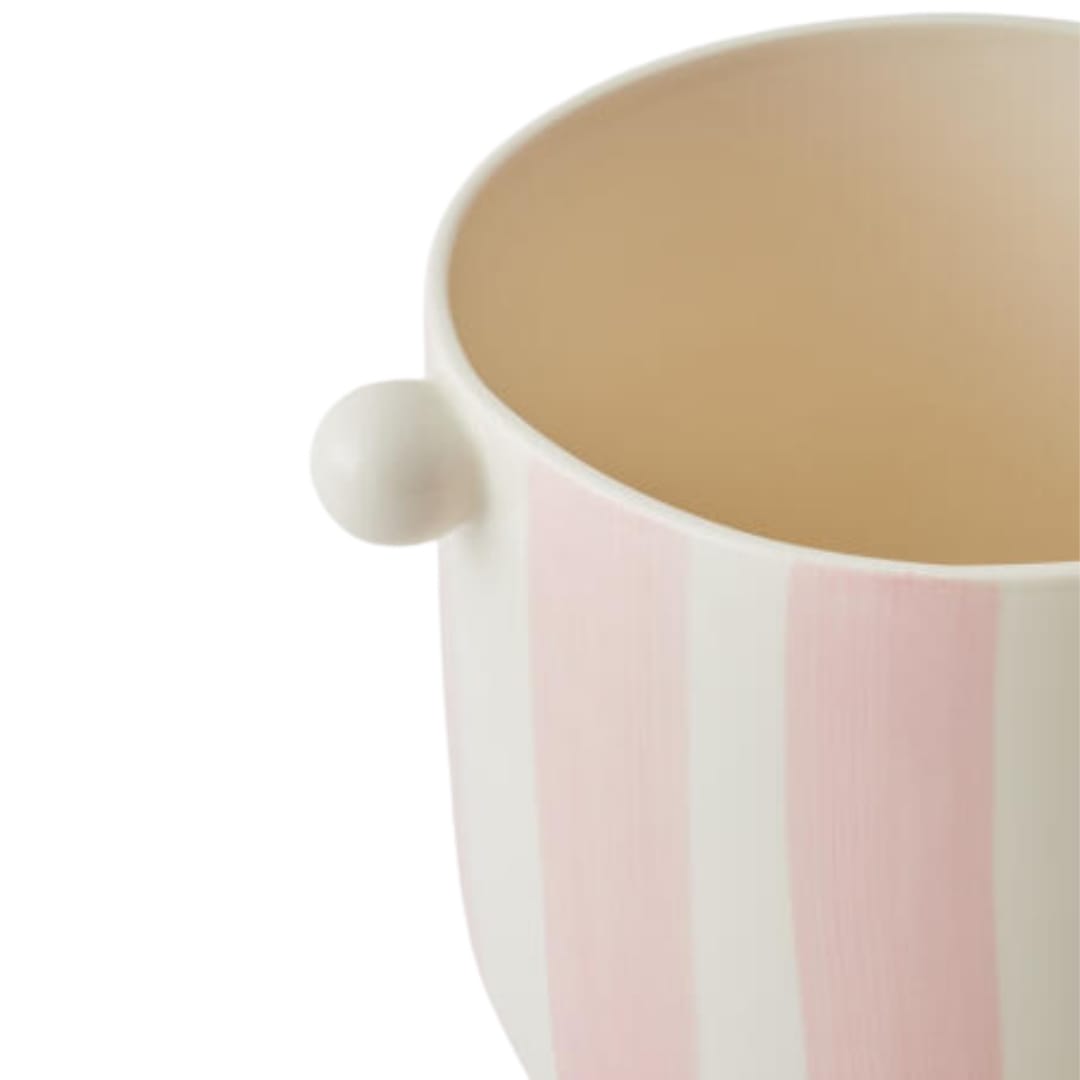 Mare Vase Vases + Urns