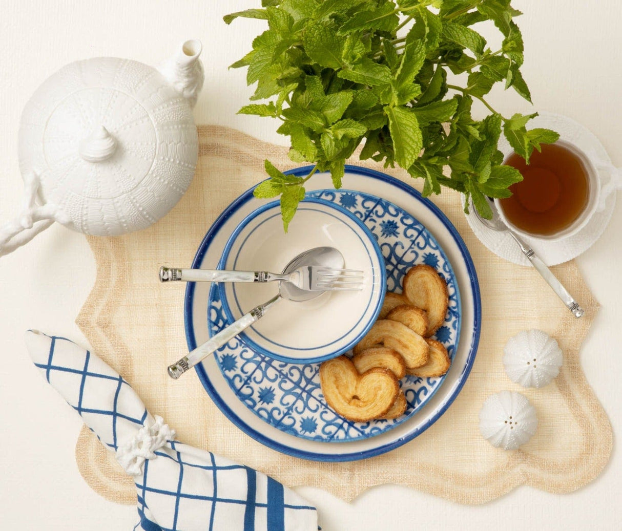 Marina Salt & Pepper Shakers Kitchen Accessory BP000921 08415971004995