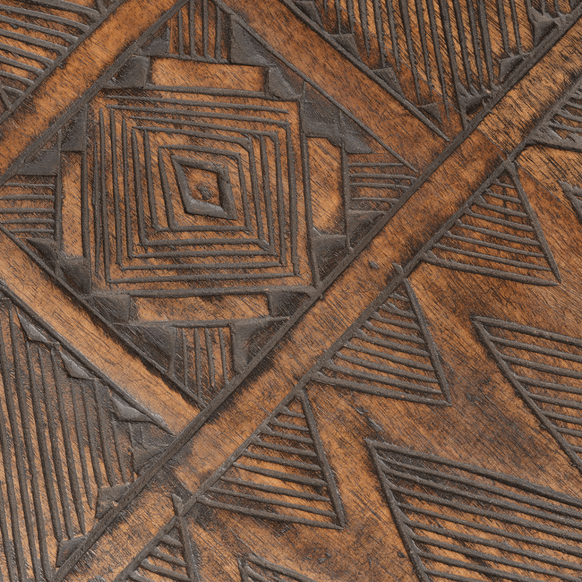 Naga Side Table Side Table