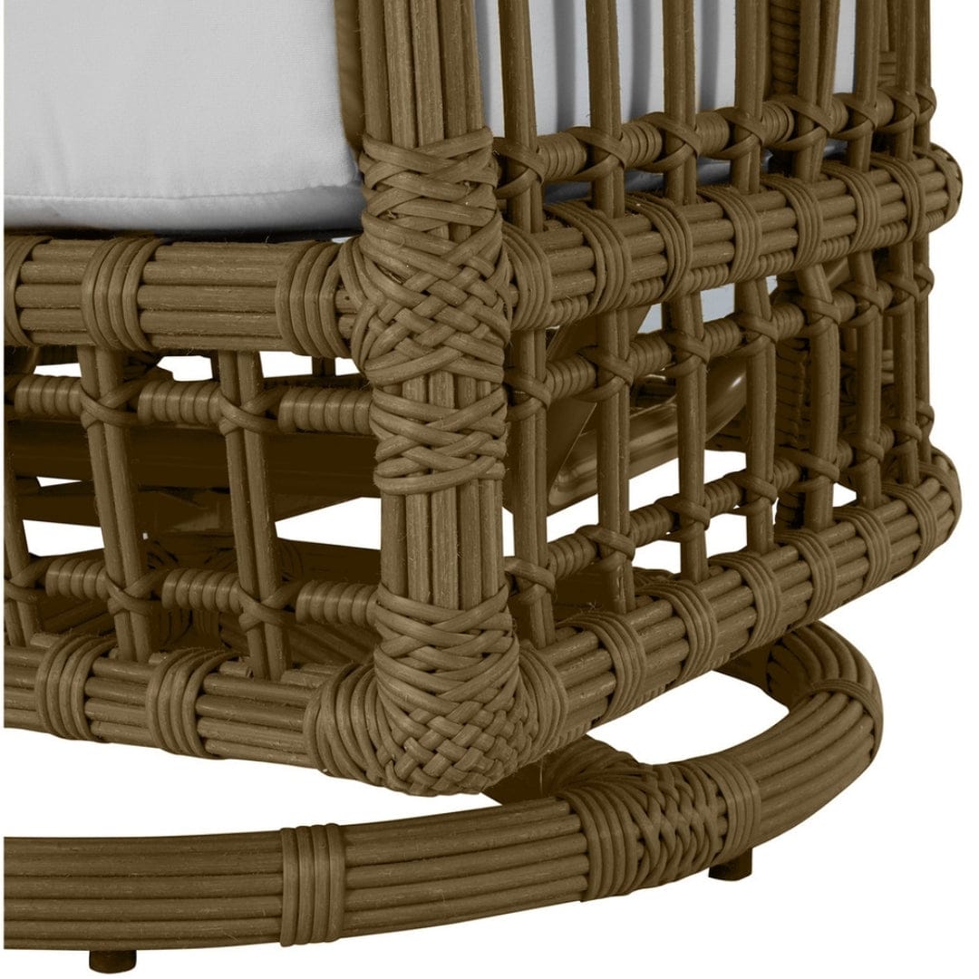 Newport Swivel Chair Outdoor Occasional + Accent Chairs