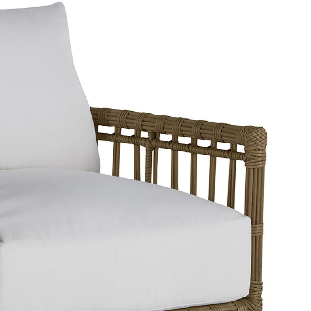 Newport Swivel Chair Outdoor Occasional + Accent Chairs