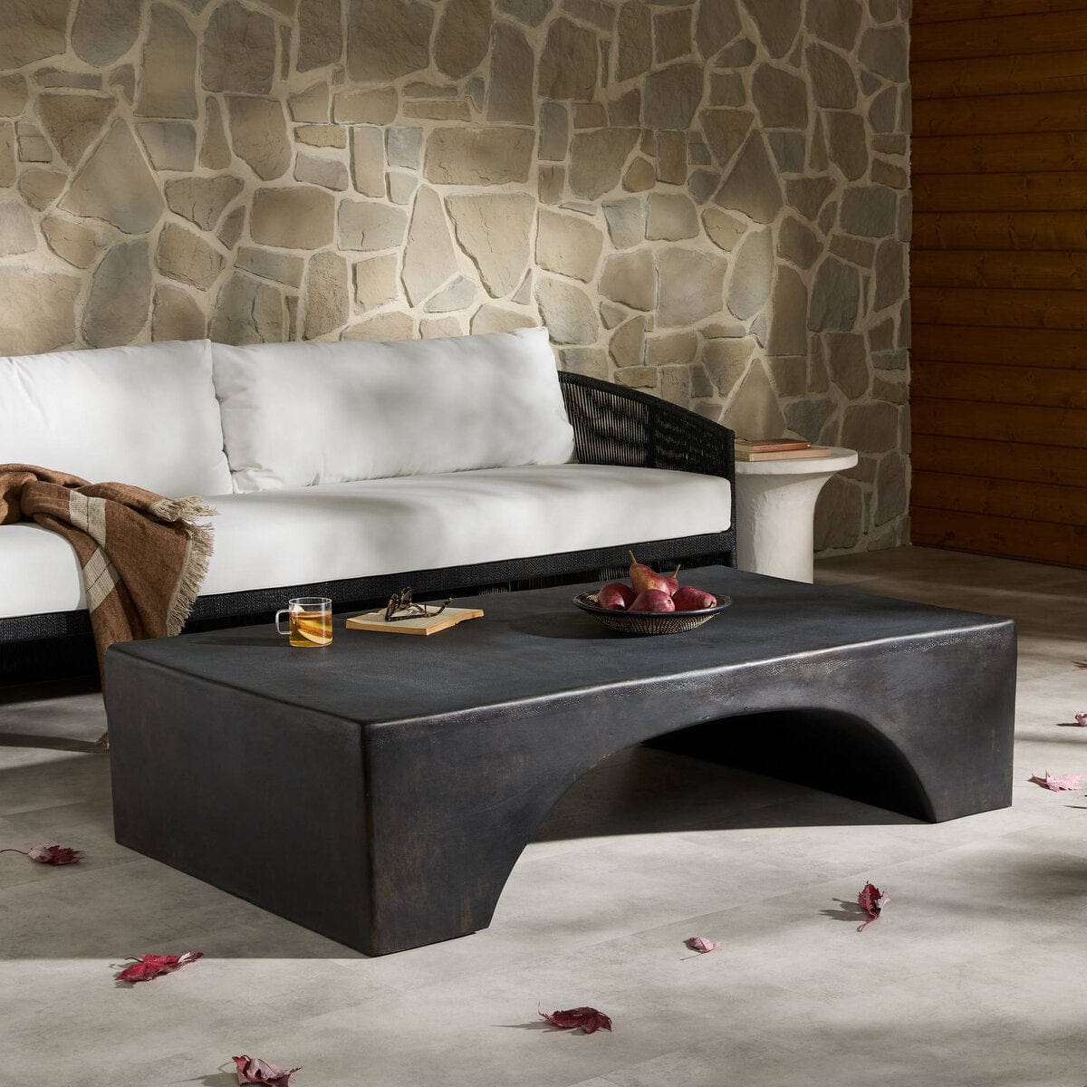 Palumbo Outdoor Coffee Table Outdoor Furniture 247798-001 198394021760