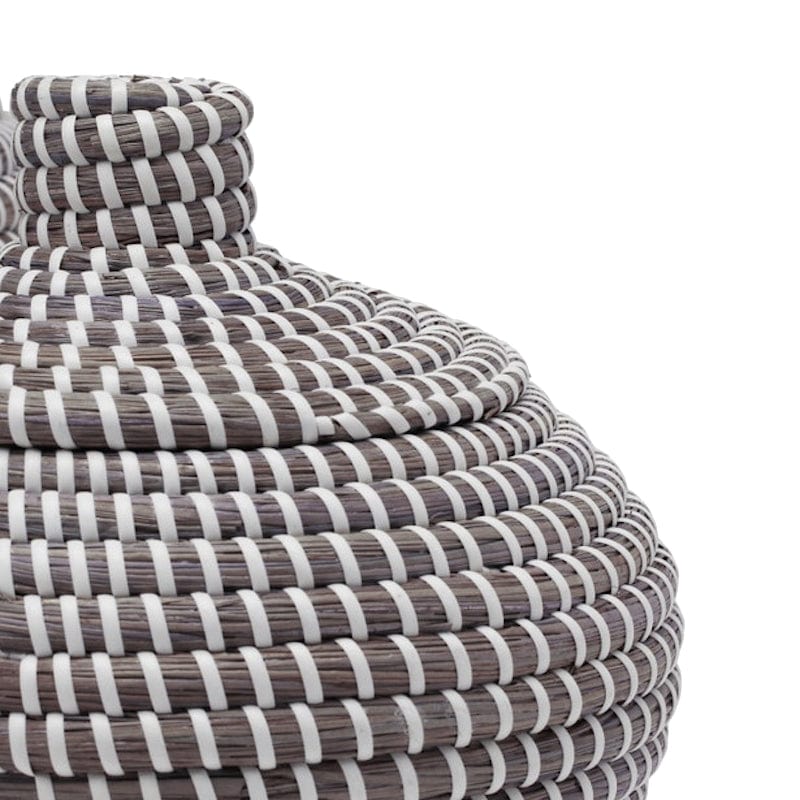 Pigeon & Poodle Roslyn Round Basket Set Pillow & Decor