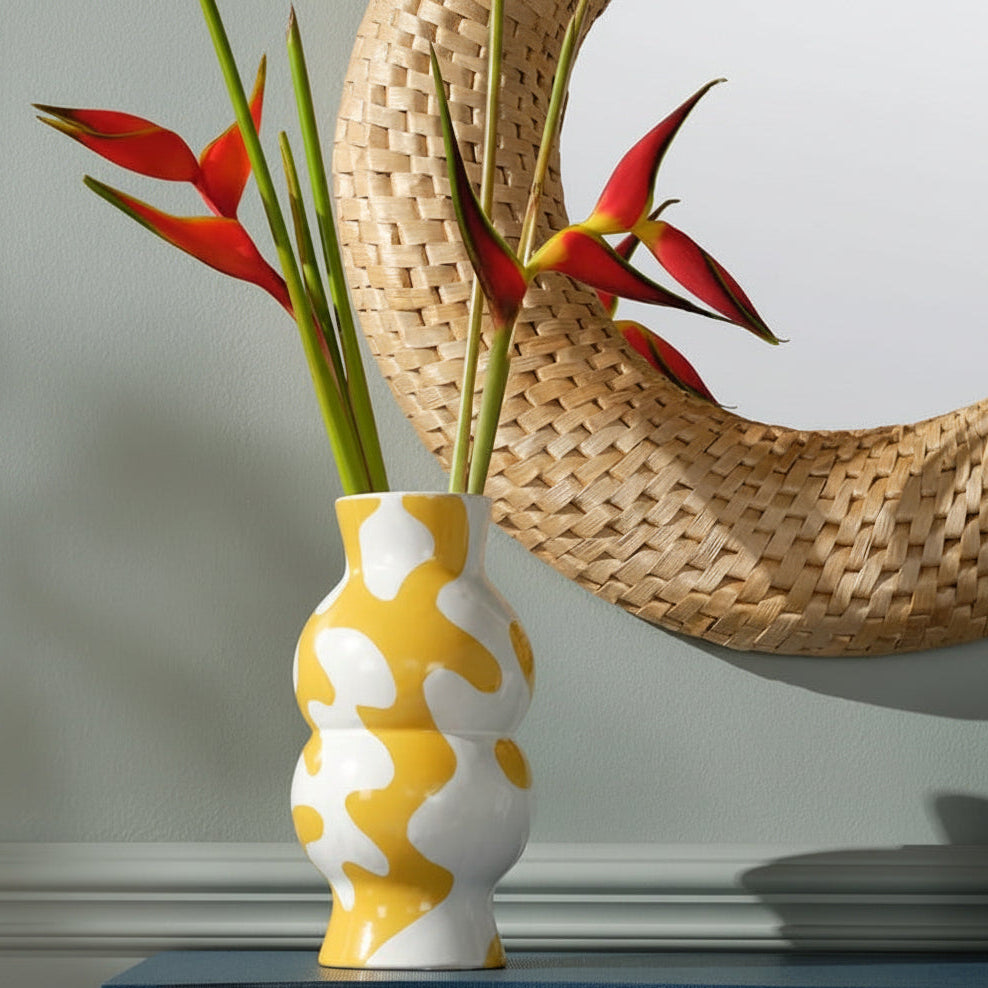 Pilar Vase Vases + Urns