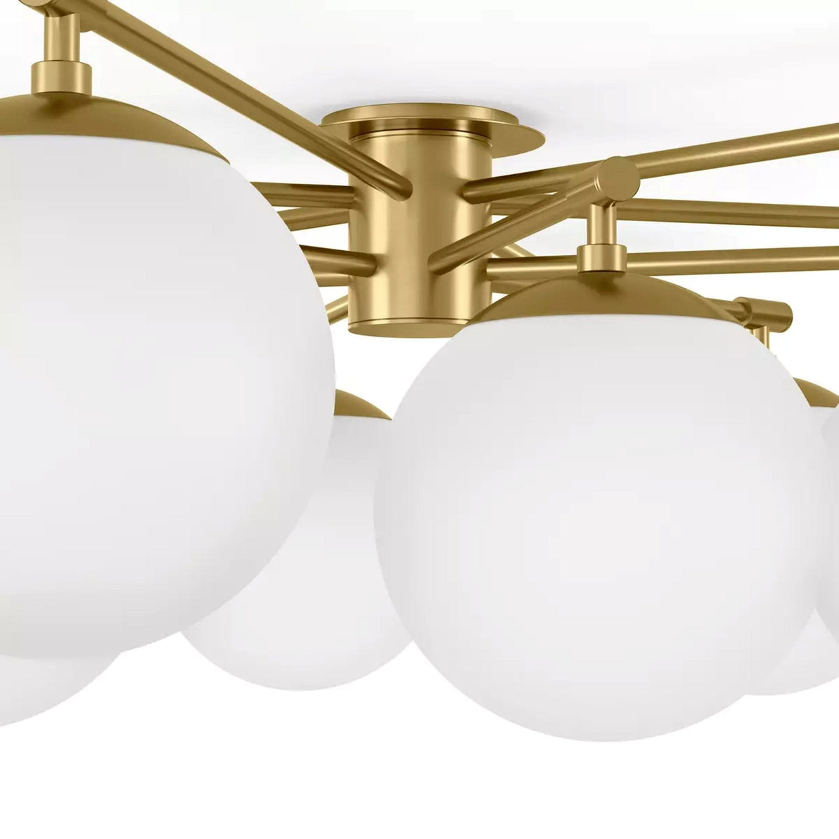Schwung Orion Round Chandelier Chandeliers