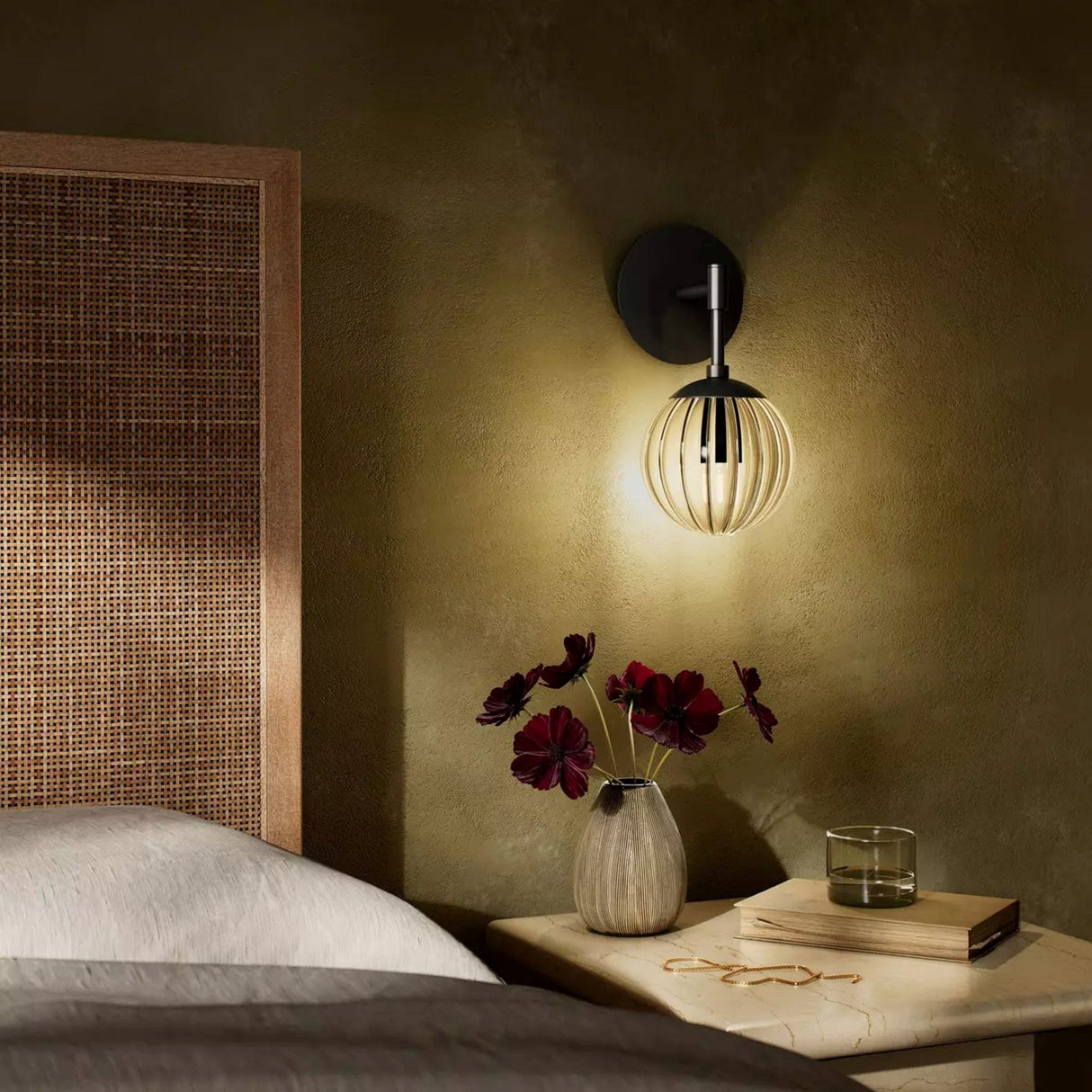 Schwung Sunset Sconce Wall Sconces