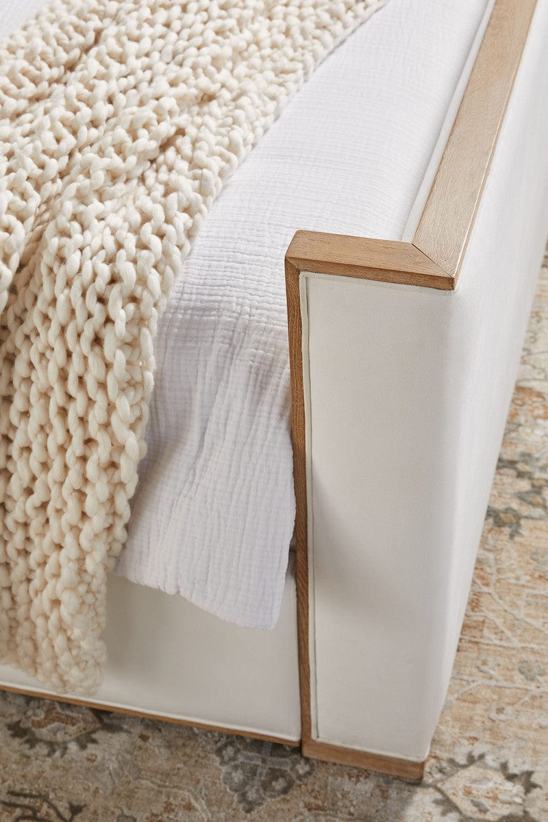 Tailor Shelter Bed Bed