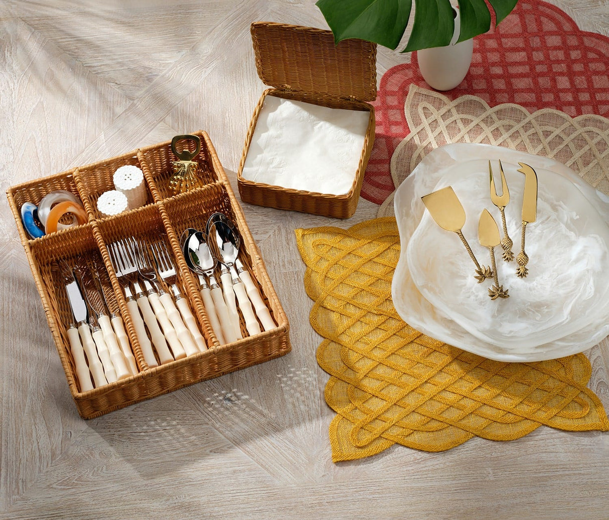 Tansy Napkin Ring (Pack of 4) Kitchen Accessory