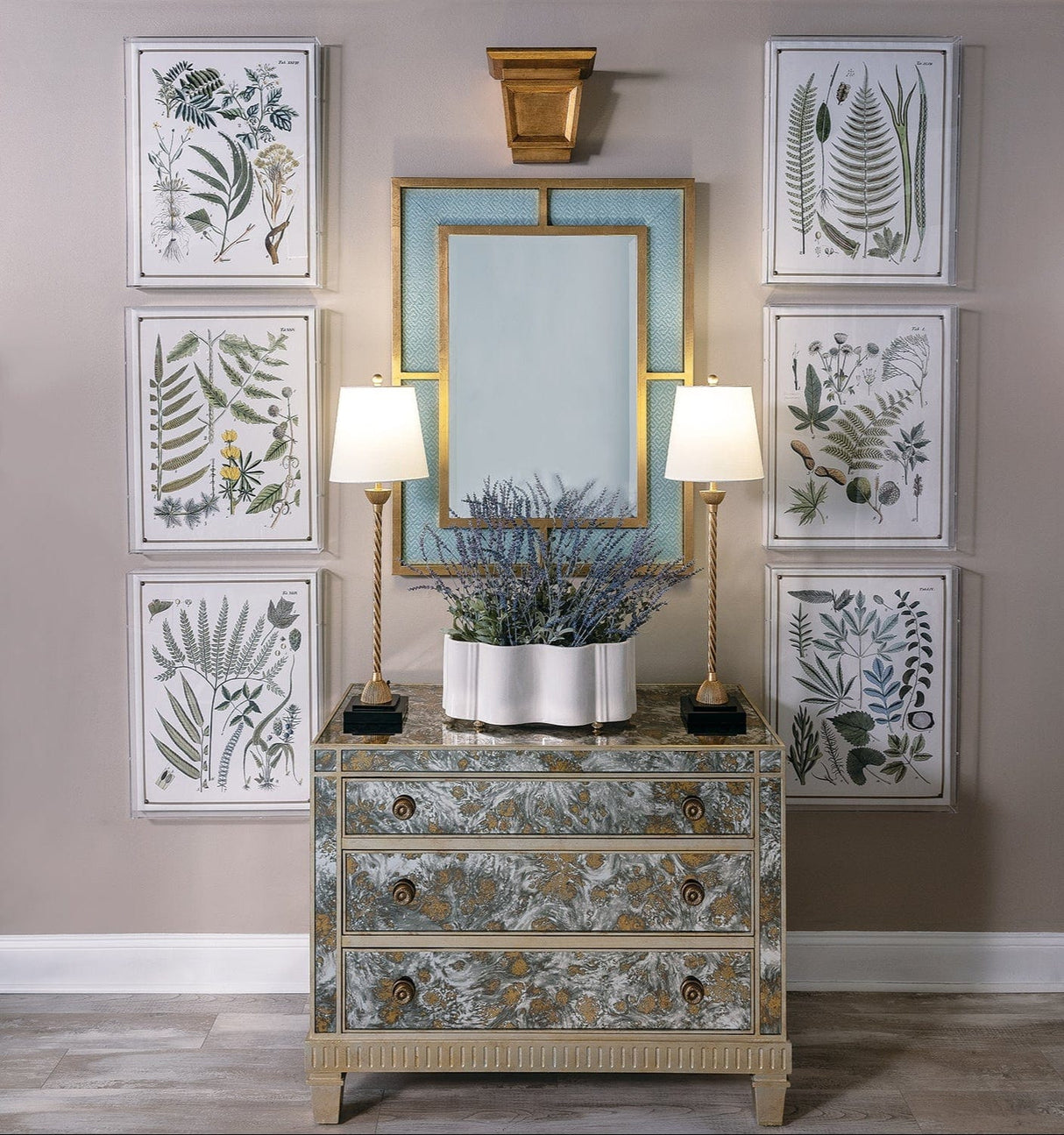 Tuscan Scallop Planter Planter