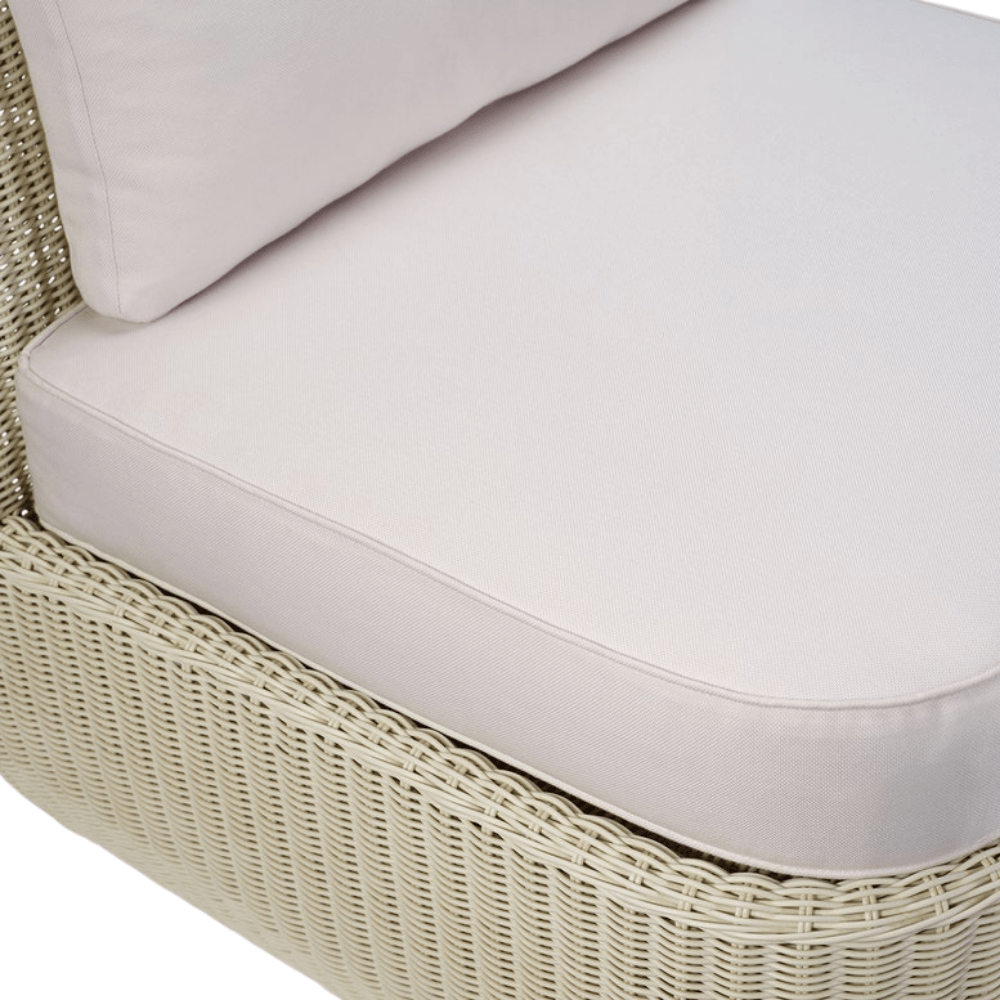 Uvita Swivel Lounge Chair Outdoor Chairs