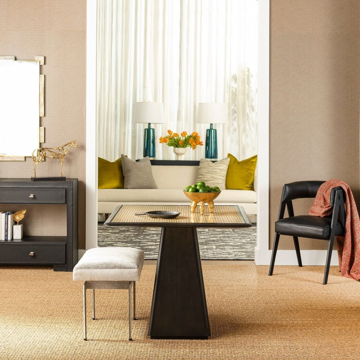 Villa & House Alma Center/Dining Table Furniture