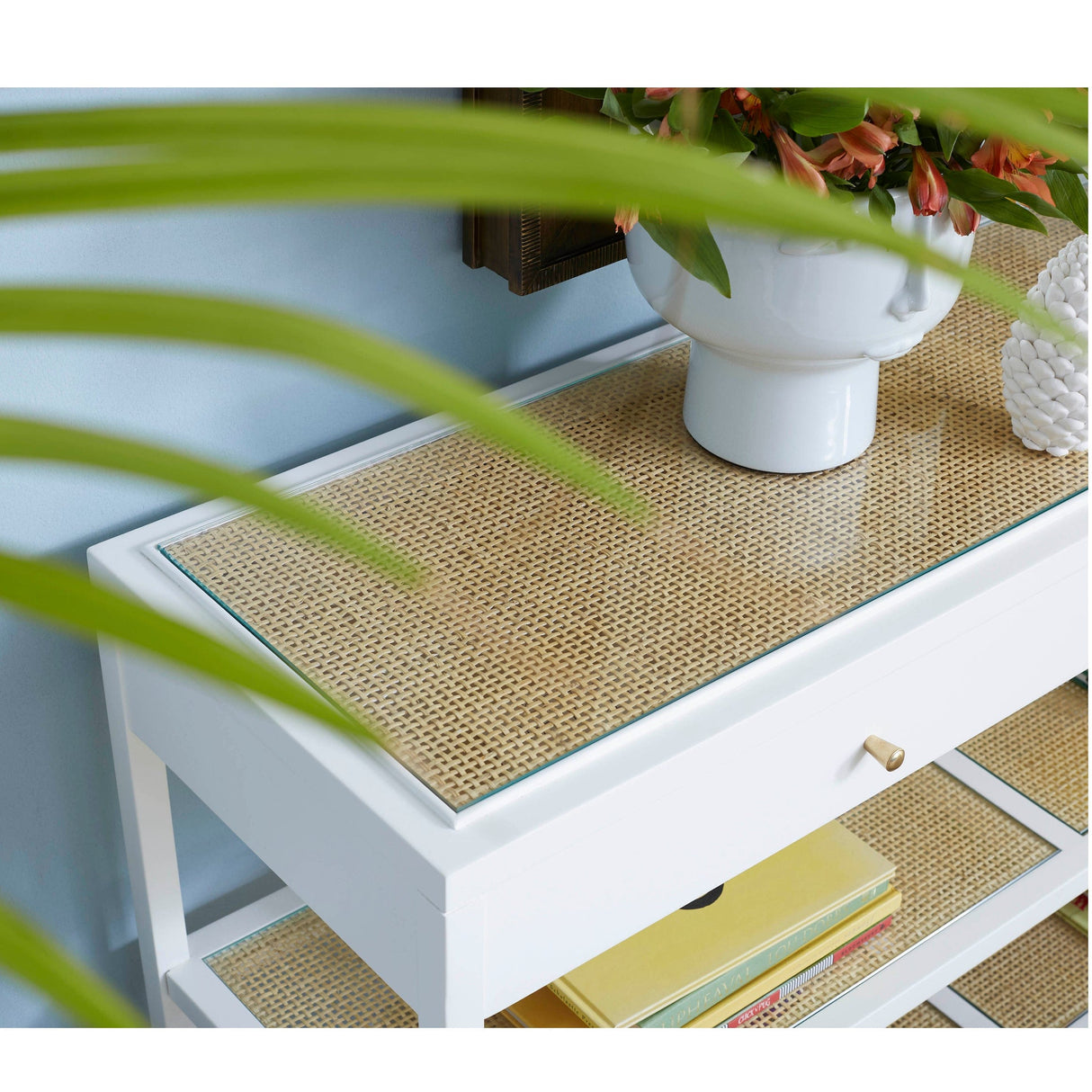 Villa & House Caanan Console Furniture