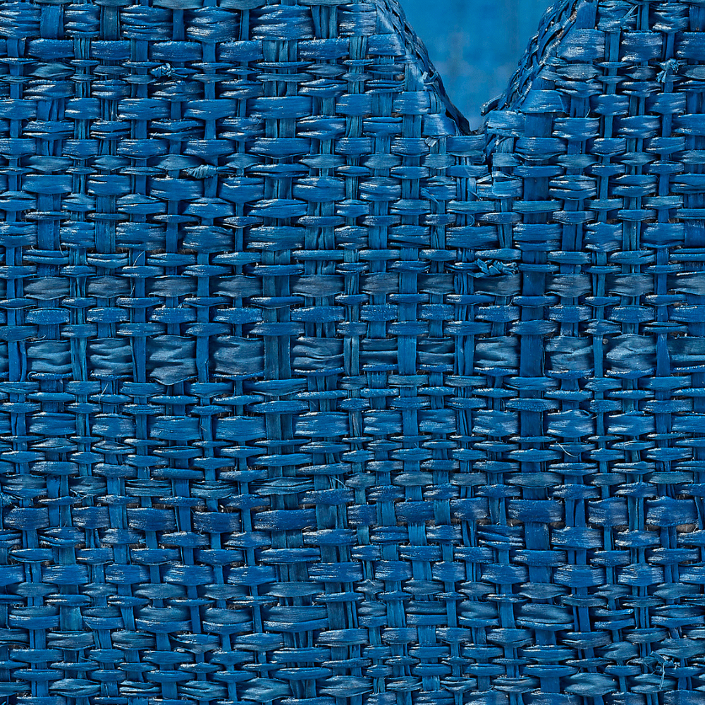 Wonderland Scalloped Tray Trays