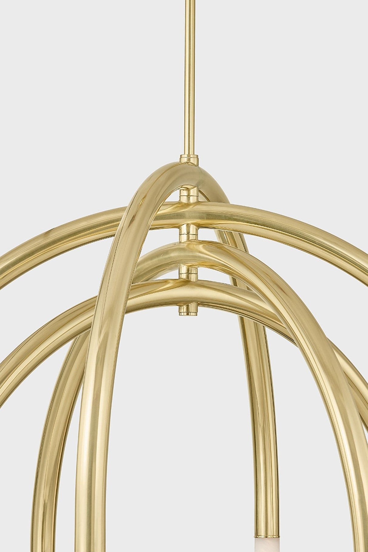 Zeme Chandelier Chandeliers