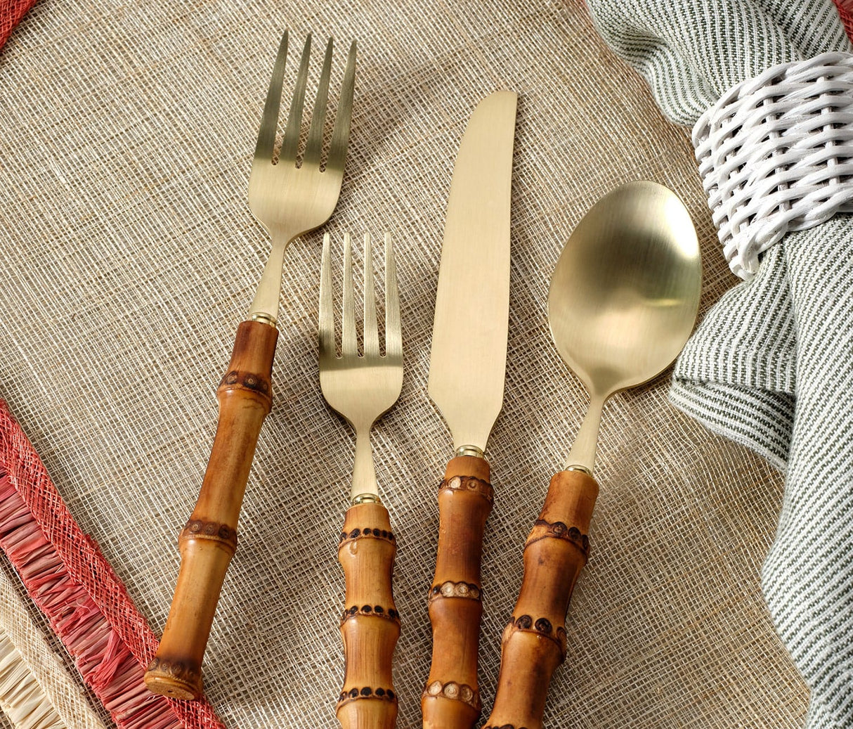 Zoya Flatware Set (Set of 5) Flatware