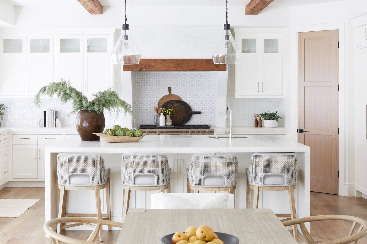 BLU Home Tapestry Outdoor Bar & Counter Stool Furniture