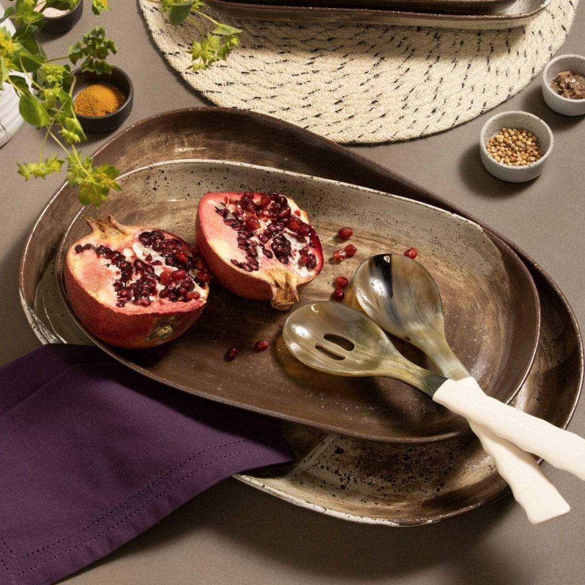 Blue Pheasant Dexter Oval Serving Platters (Pack of 2) Pillow & Decor