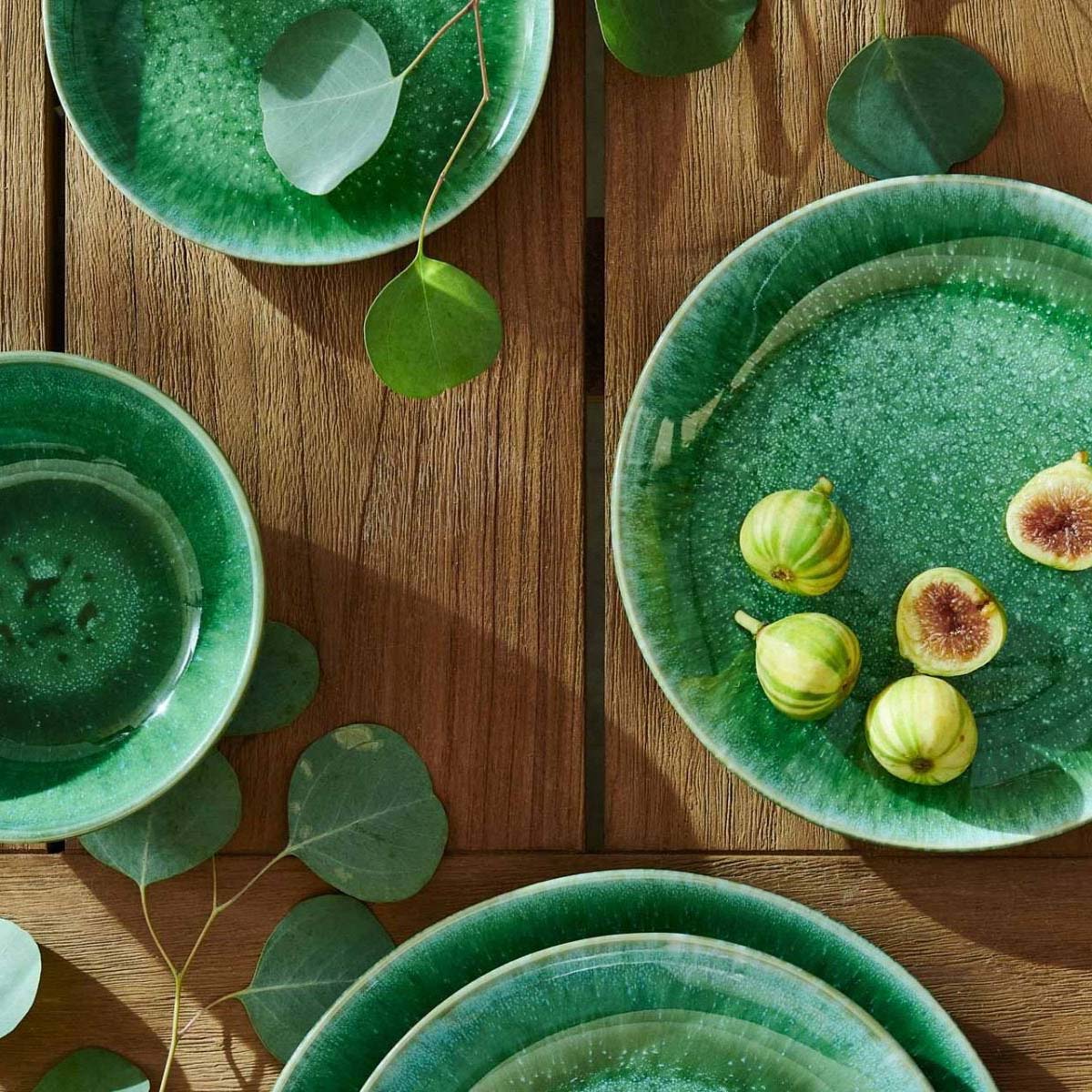 Blue Pheasant Eloise Dinnerware (Pack of 4) Pillow & Decor