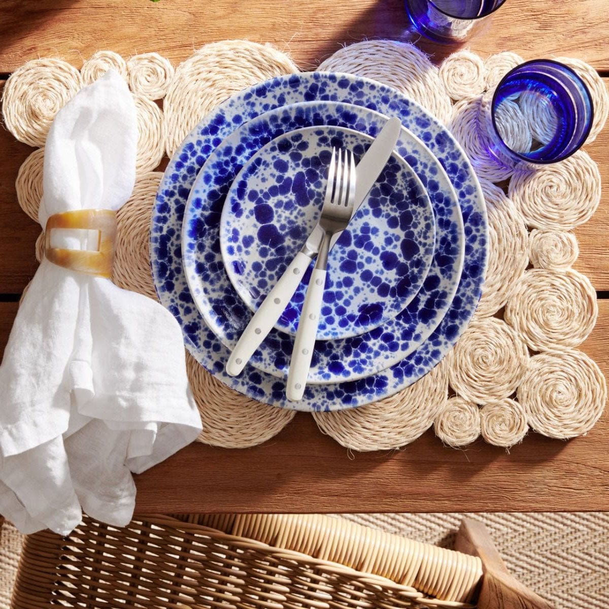 Blue Pheasant Francine Placemats (Pack of 4) Pillow & Decor