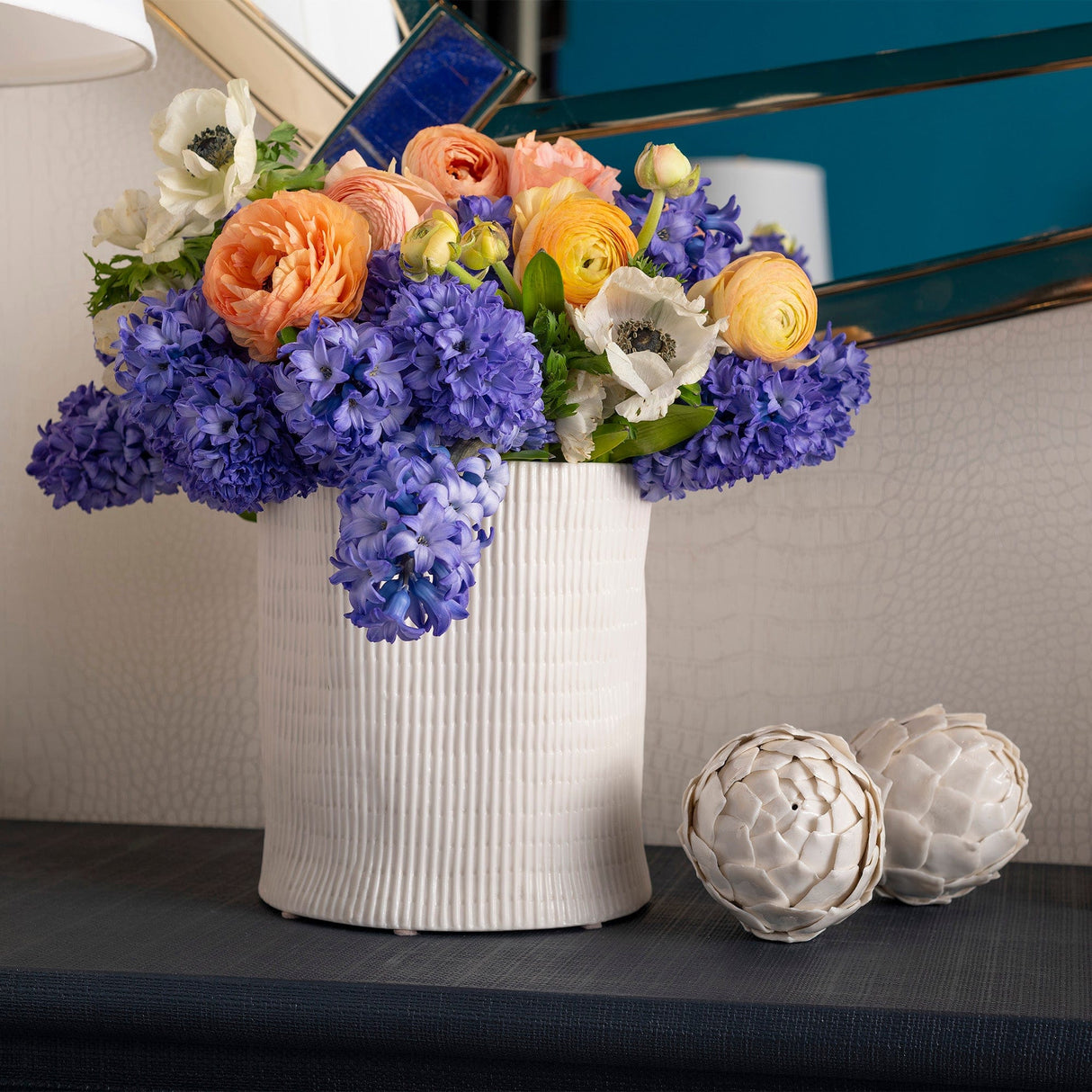 Villa & House Artichoke Porcelain Figure Decor villa-house-ARK-700-109