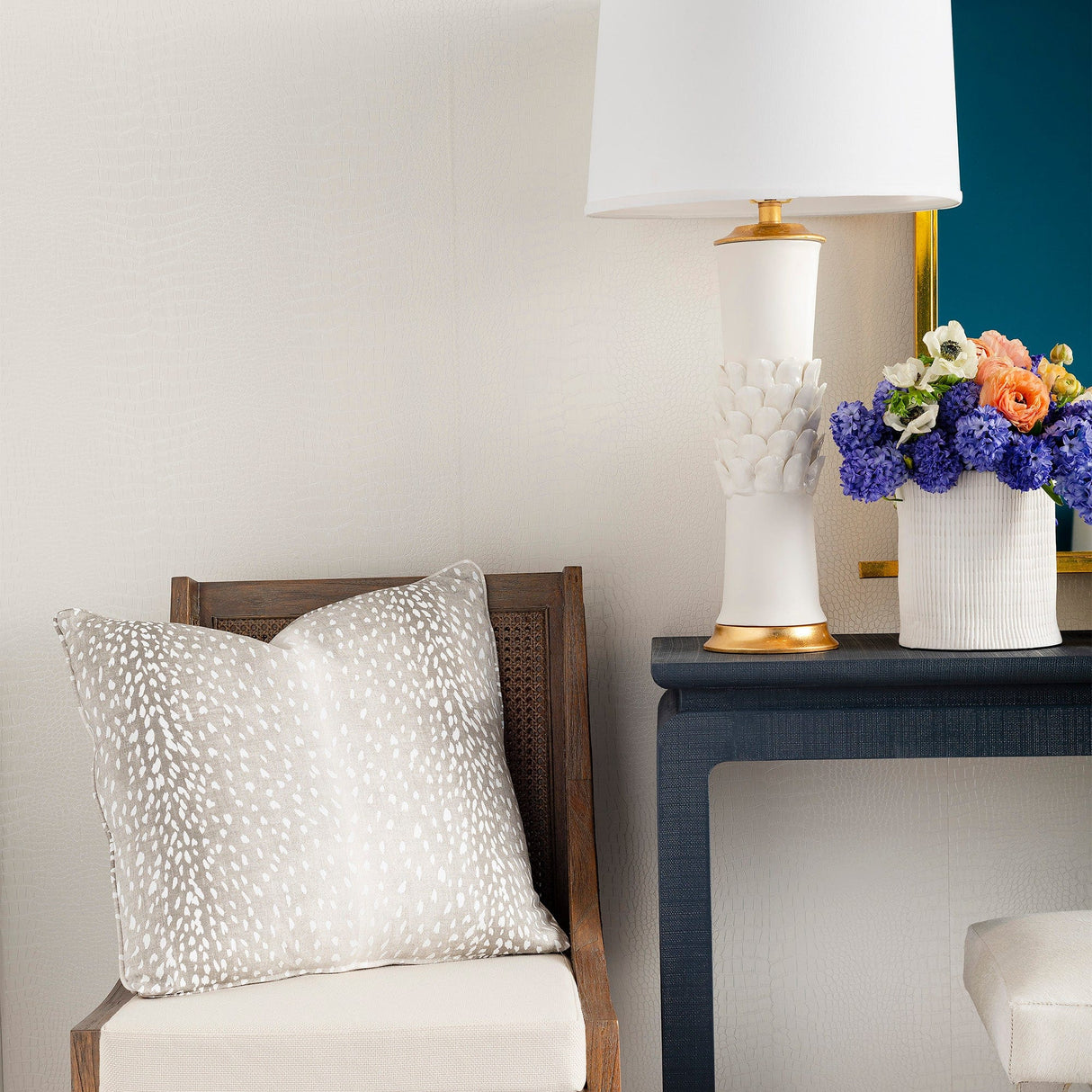 Villa & House Elina Console Furniture