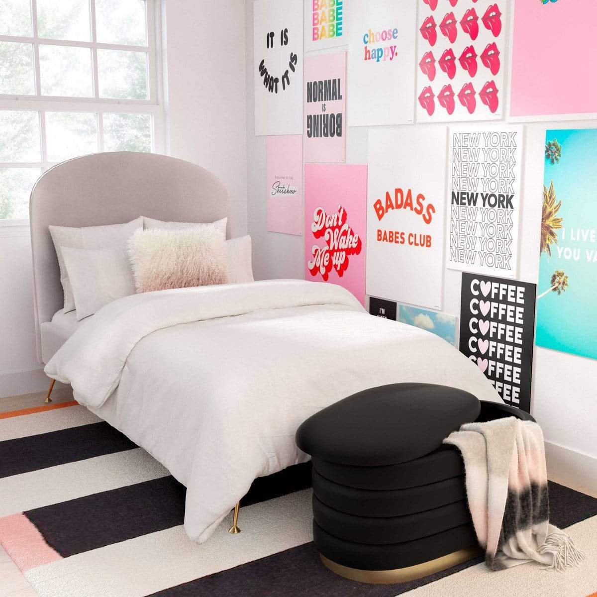 Candelabra Home Lillian Velvet Storage Bench Furniture