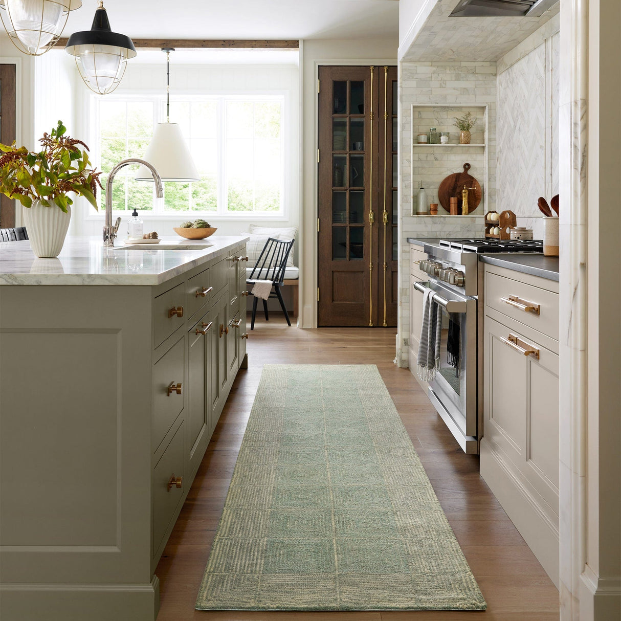 Chris Loves Julia x Loloi Francis Rug Rugs