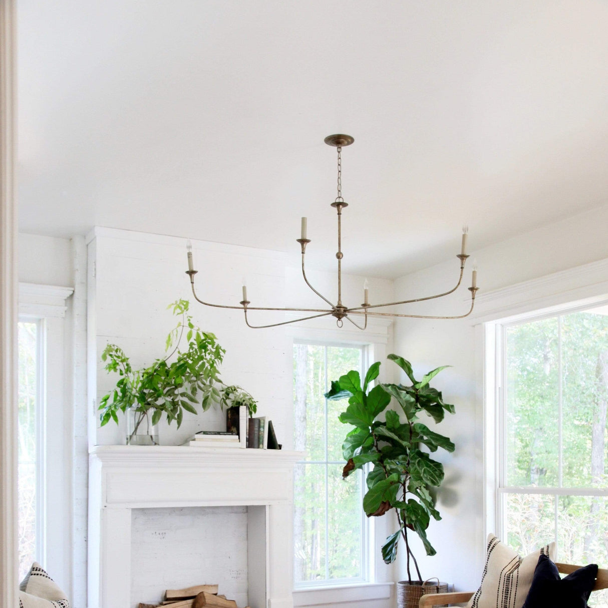 Currey and Company Nottaway Chandelier Lighting