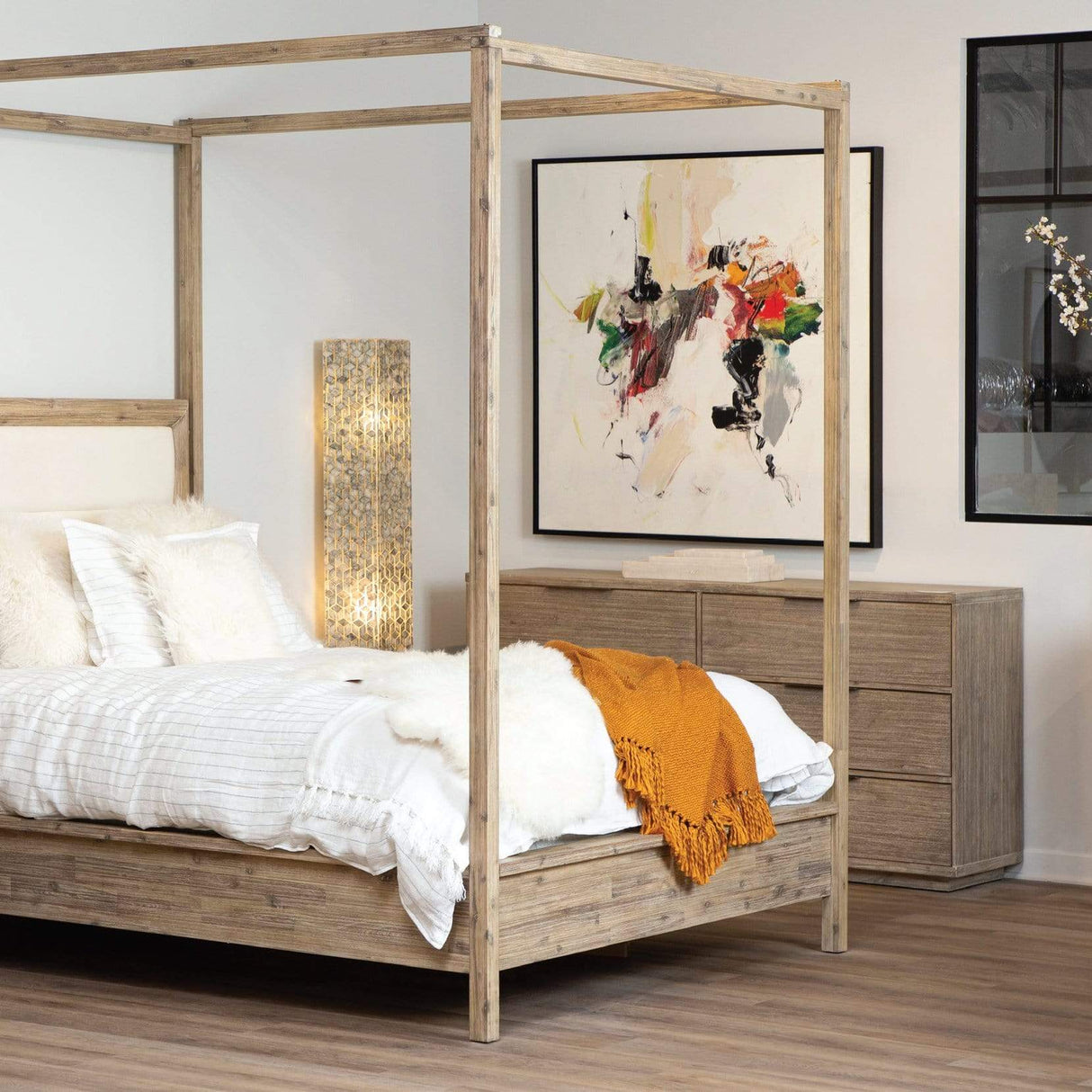 Dovetail Lynch Dresser Furniture dovetail-DOV24051