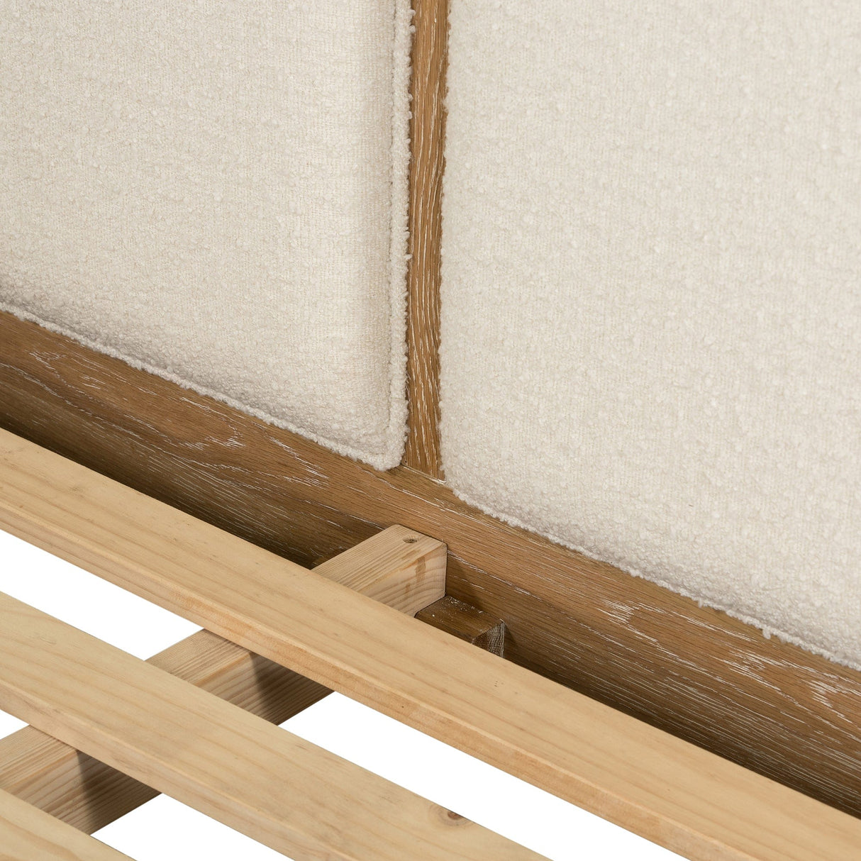 Four Hands Montana Queen Bed Furniture four-hands-226395-001 801542650797