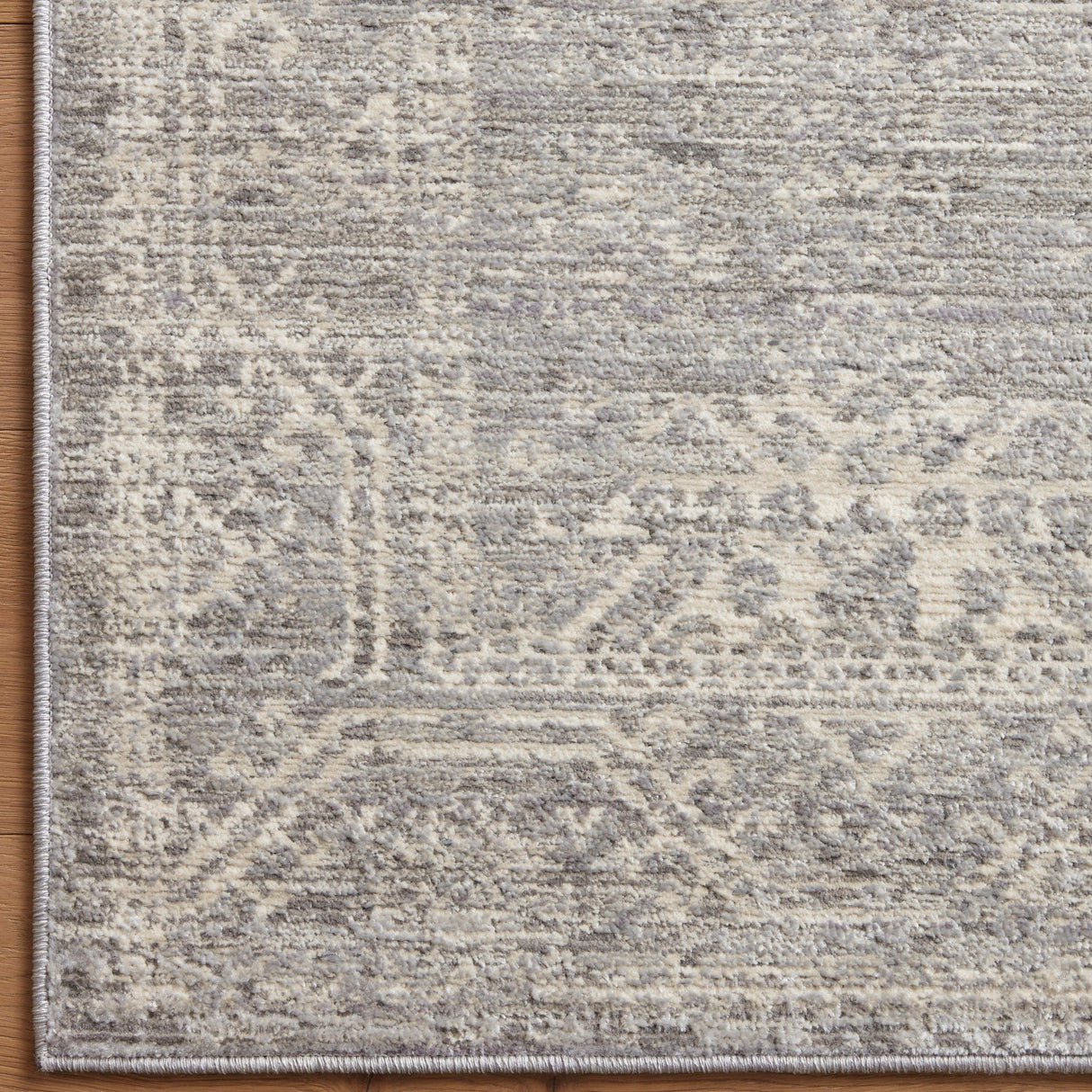 Loloi Ingrid Rug - Silver/Charcoal Rugs
