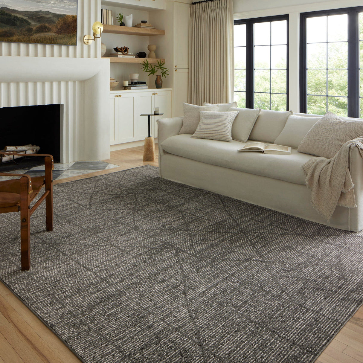 Loloi Kamala Rug - Charcoal/Ivory Rugs