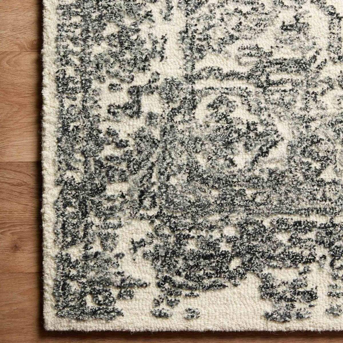 Loloi Magnolia Home Annie Rug - White/Black Rugs