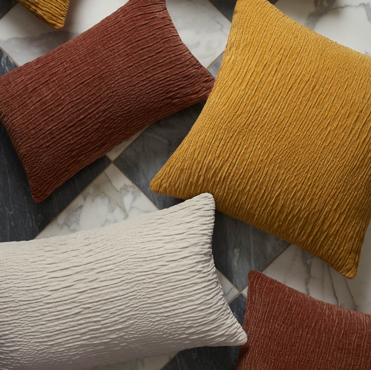 Loloi Pillow - Brown Pillows