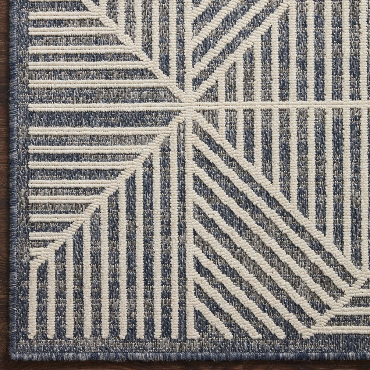 Loloi Rainier Indoor/Outdoor Rug - Denim/Natural Rugs